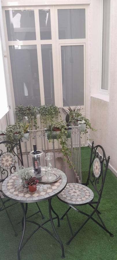 La Dimora Di Re Idomeneo Bed & Breakfast Lecce Bagian luar foto