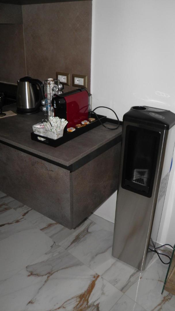 La Dimora Di Re Idomeneo Bed & Breakfast Lecce Bagian luar foto